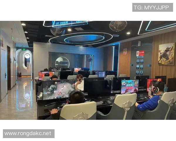 电子竞技比赛场 图片-电竞梦想,呈现在比赛的盛大场景之中—探寻电子竞技比赛场的深度图景-电子竞技比赛场 图片 电子竞技比赛场 图片-电竞梦想,呈现在比赛的盛大场景之中—探寻电子竞技比赛场的深度图景-电子竞技比赛场 图片